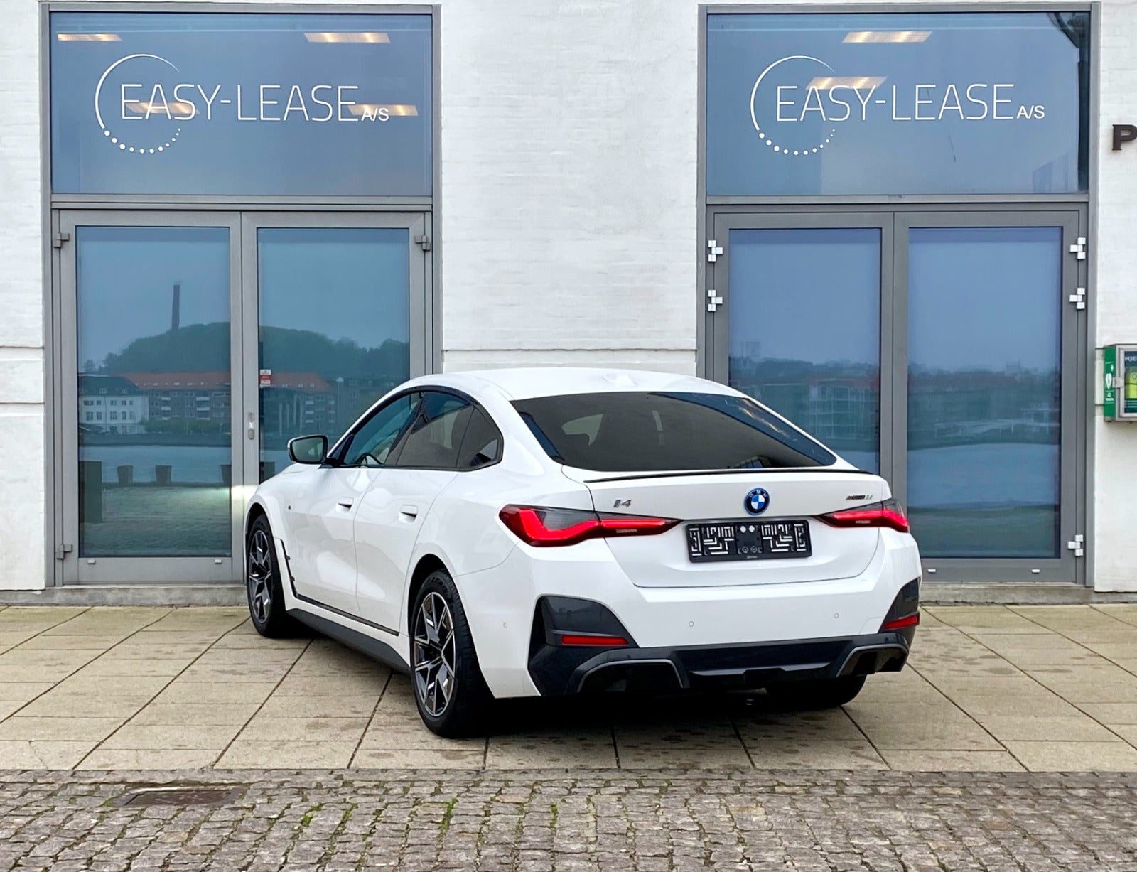 BMW i4  eDrive35 M-Sport