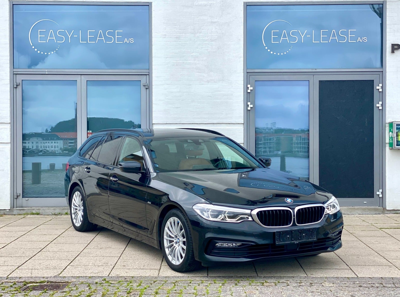 3864 | BMW 530d 3,0 Touring Sport Line xDrive aut.