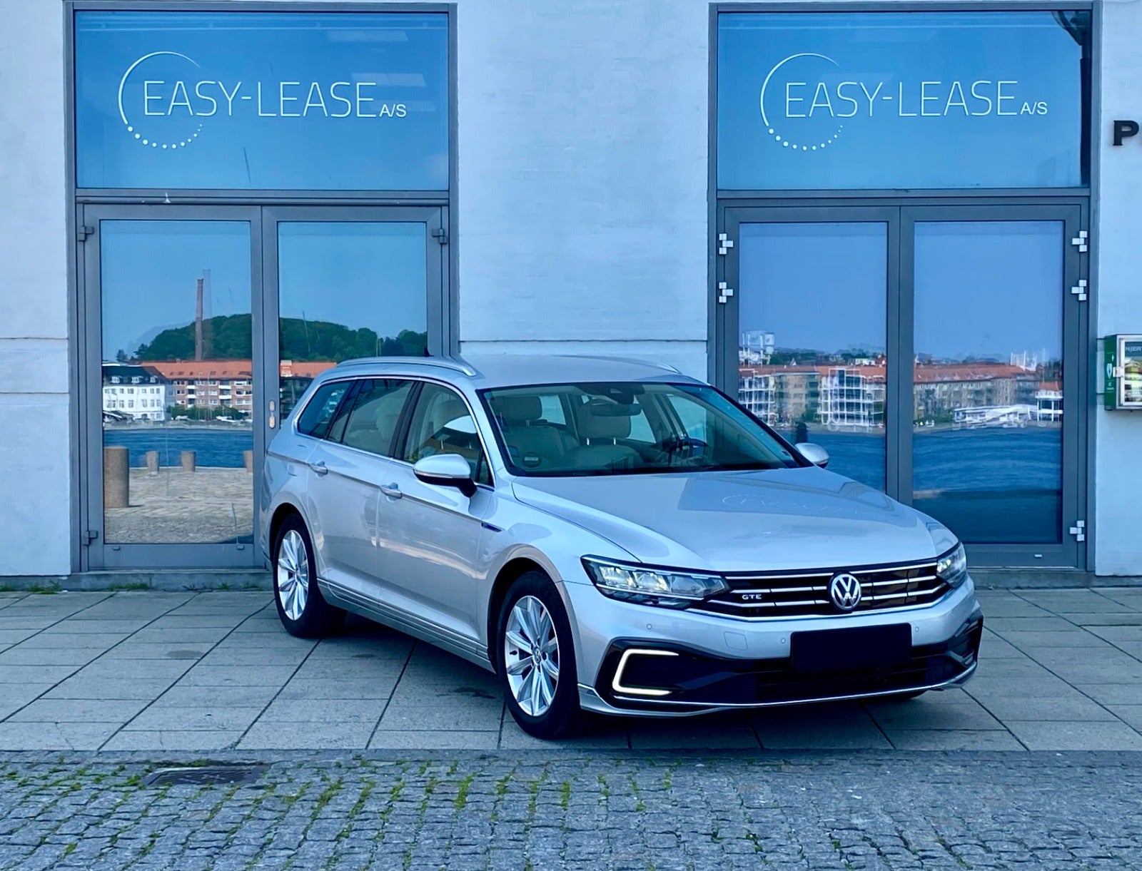 4400 | VW Passat 1,4 GTE Variant DSG