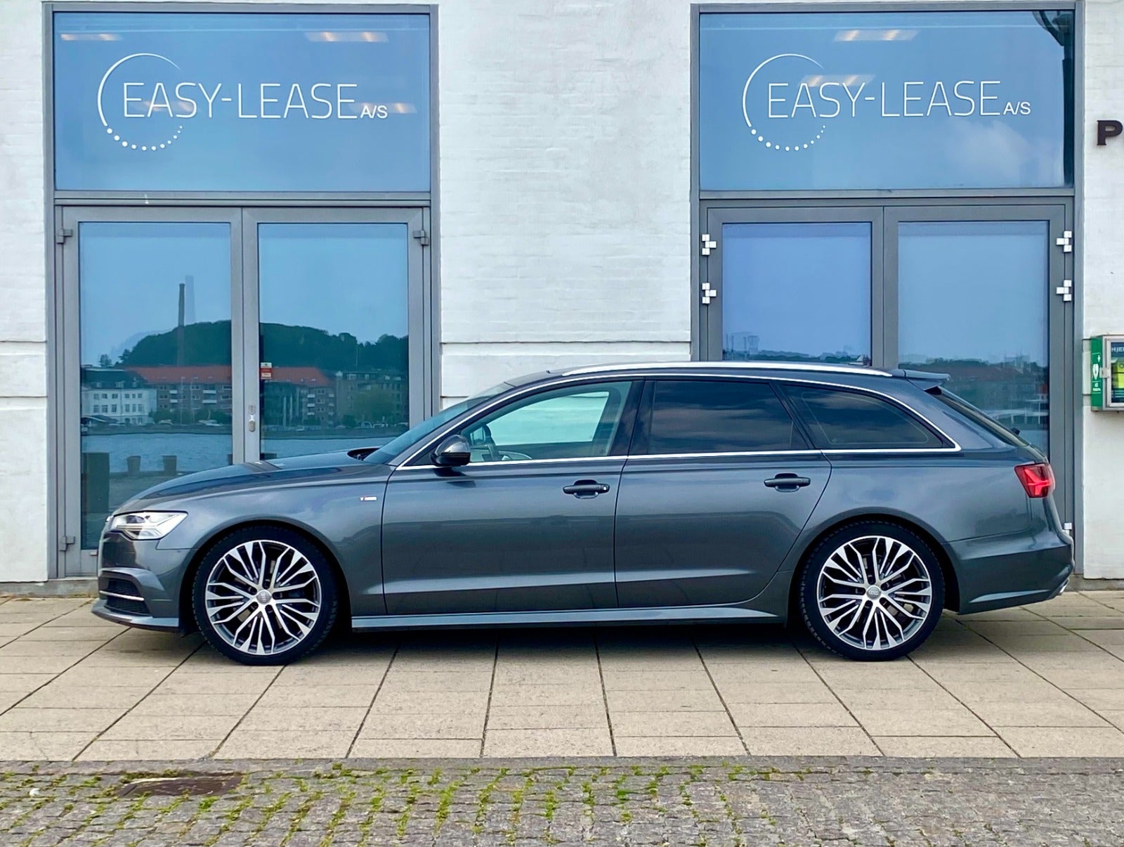 8887 | Audi A6 3,0 TDi 272 S-line Avant quattro S-tr.