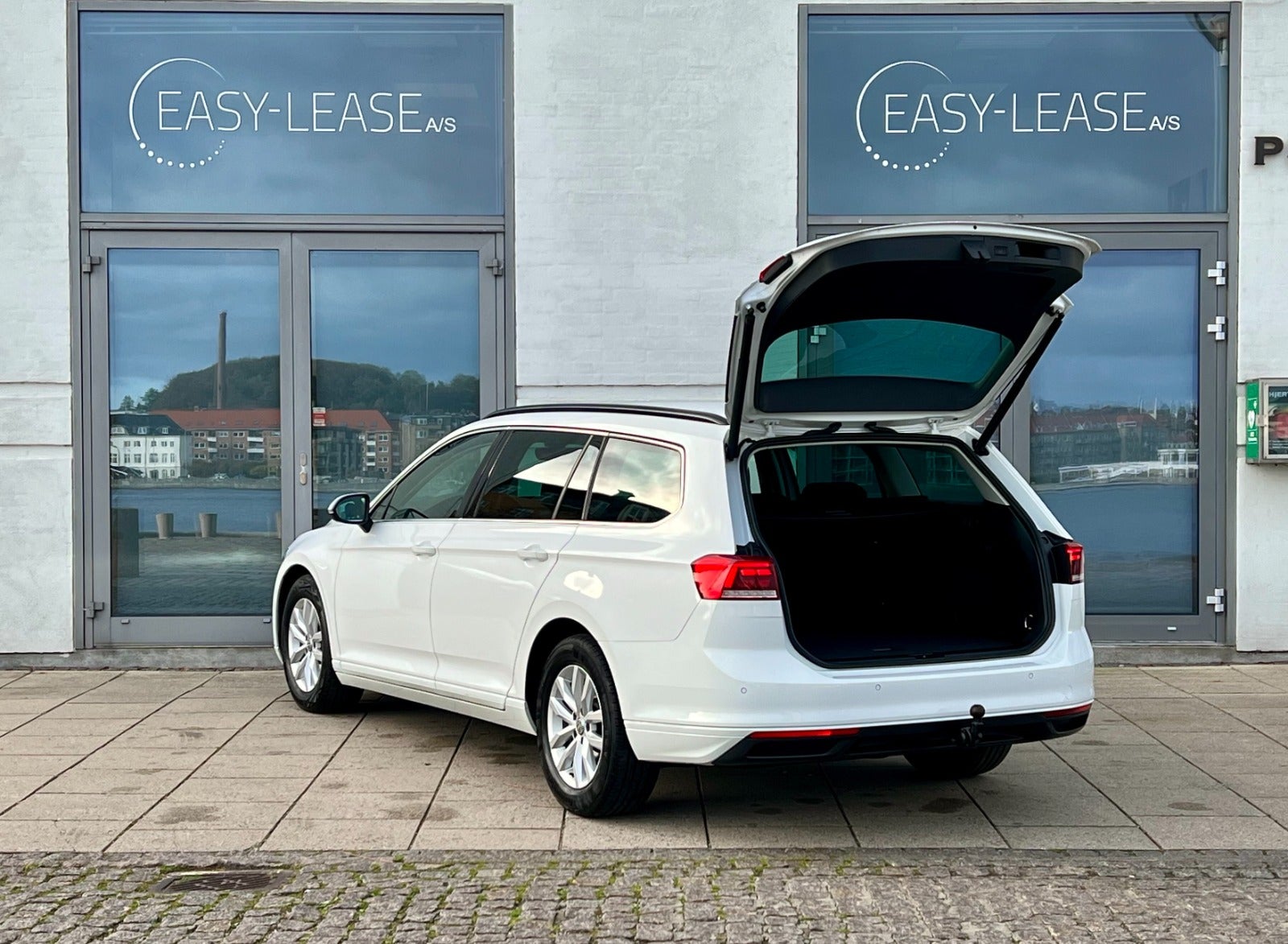 27843 | VW Passat 2,0 TDi 150 Business+ Variant DSG