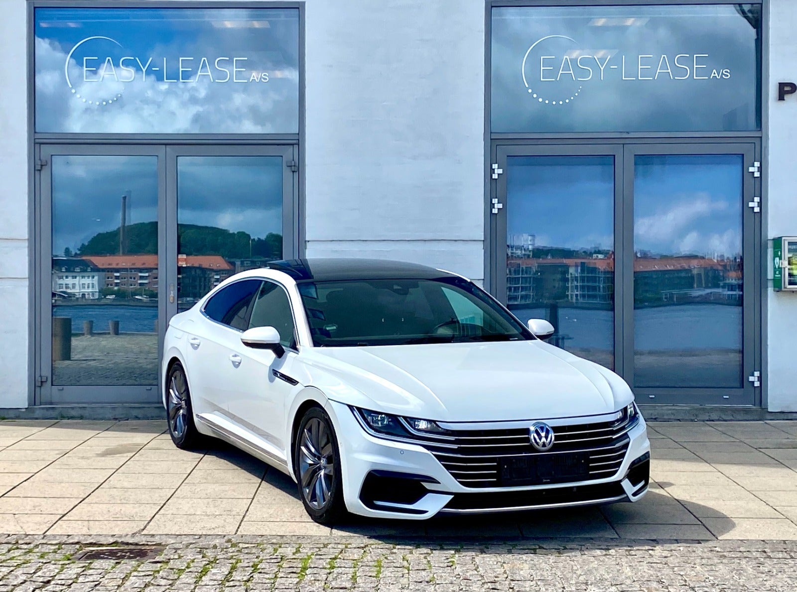 10294 | VW Arteon 2,0 TDi 240 R-line DSG 4Motion