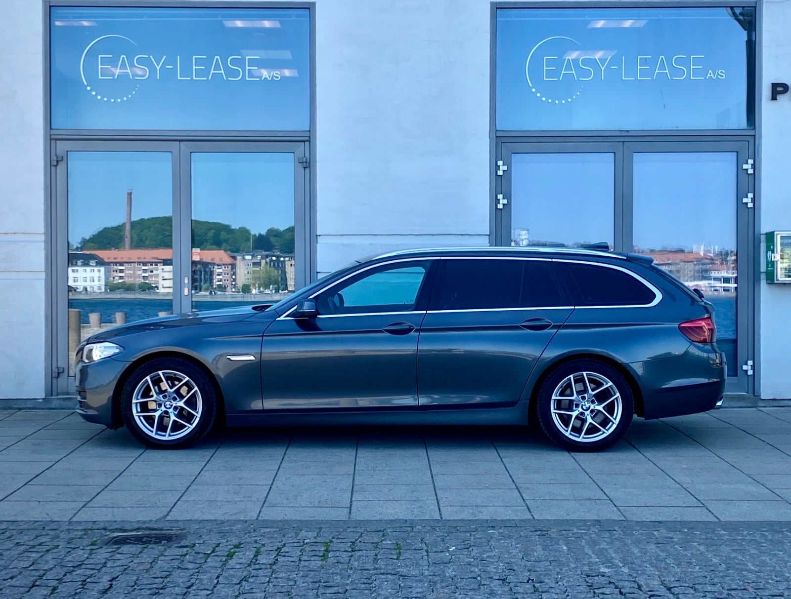 23661 | BMW 520d 2,0 Touring aut.