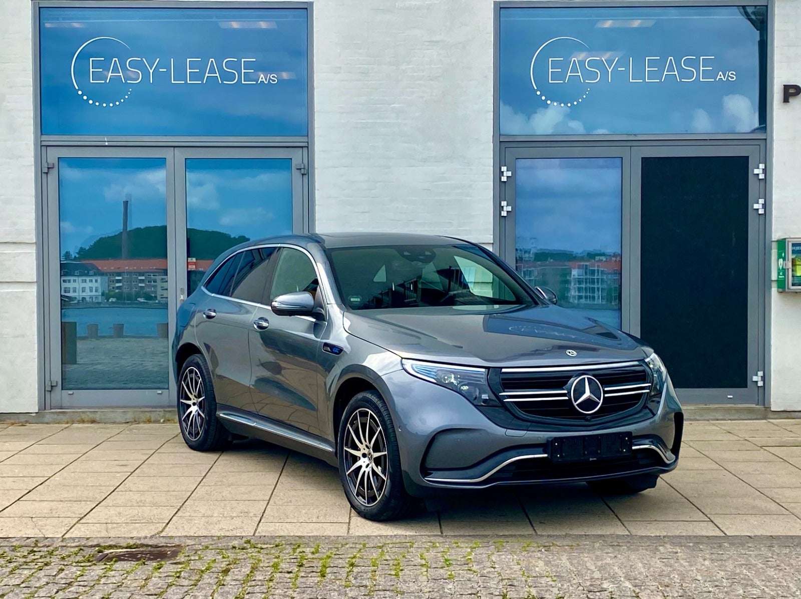 21742 | Mercedes EQC400  AMG Line 4Matic