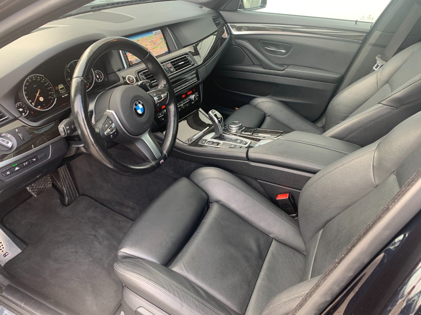 BMW 535d 3,0 Touring M-Sport xDrive aut.