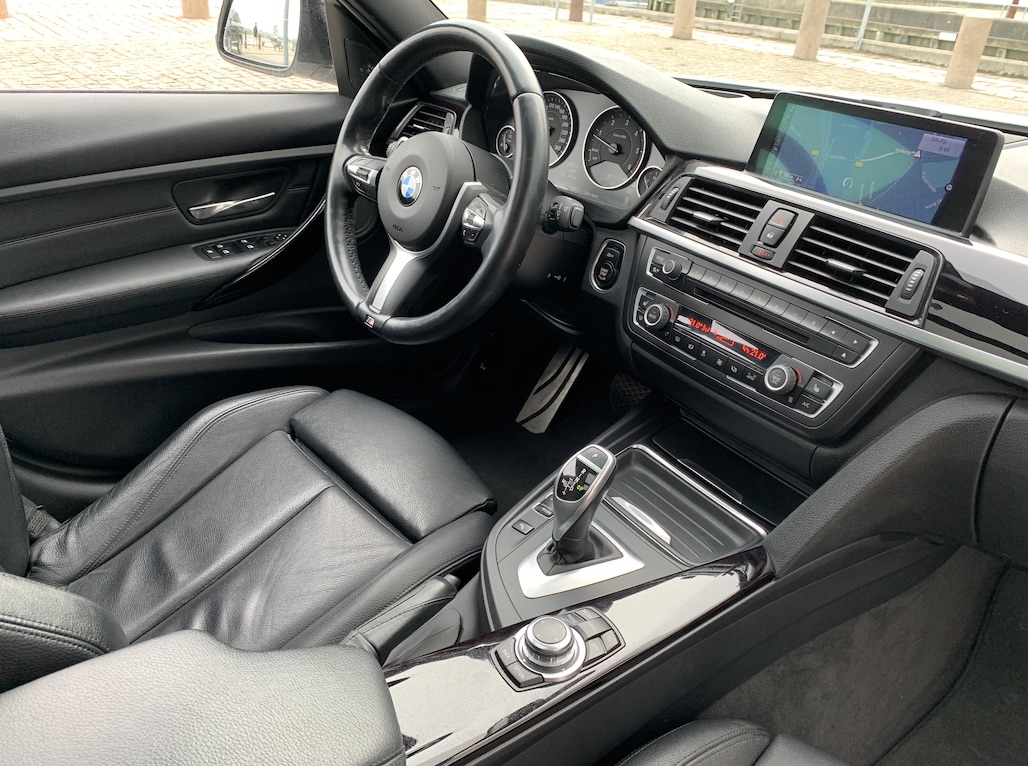 BMW 330d Touring M-sport