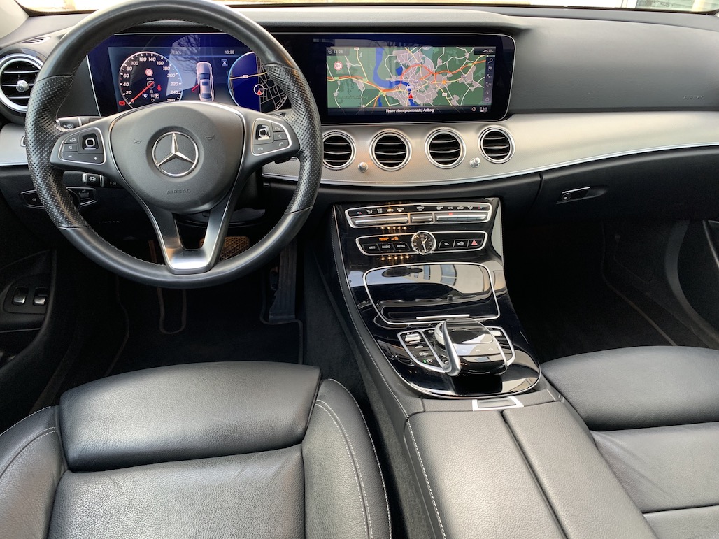 Mercedes E350D 4M