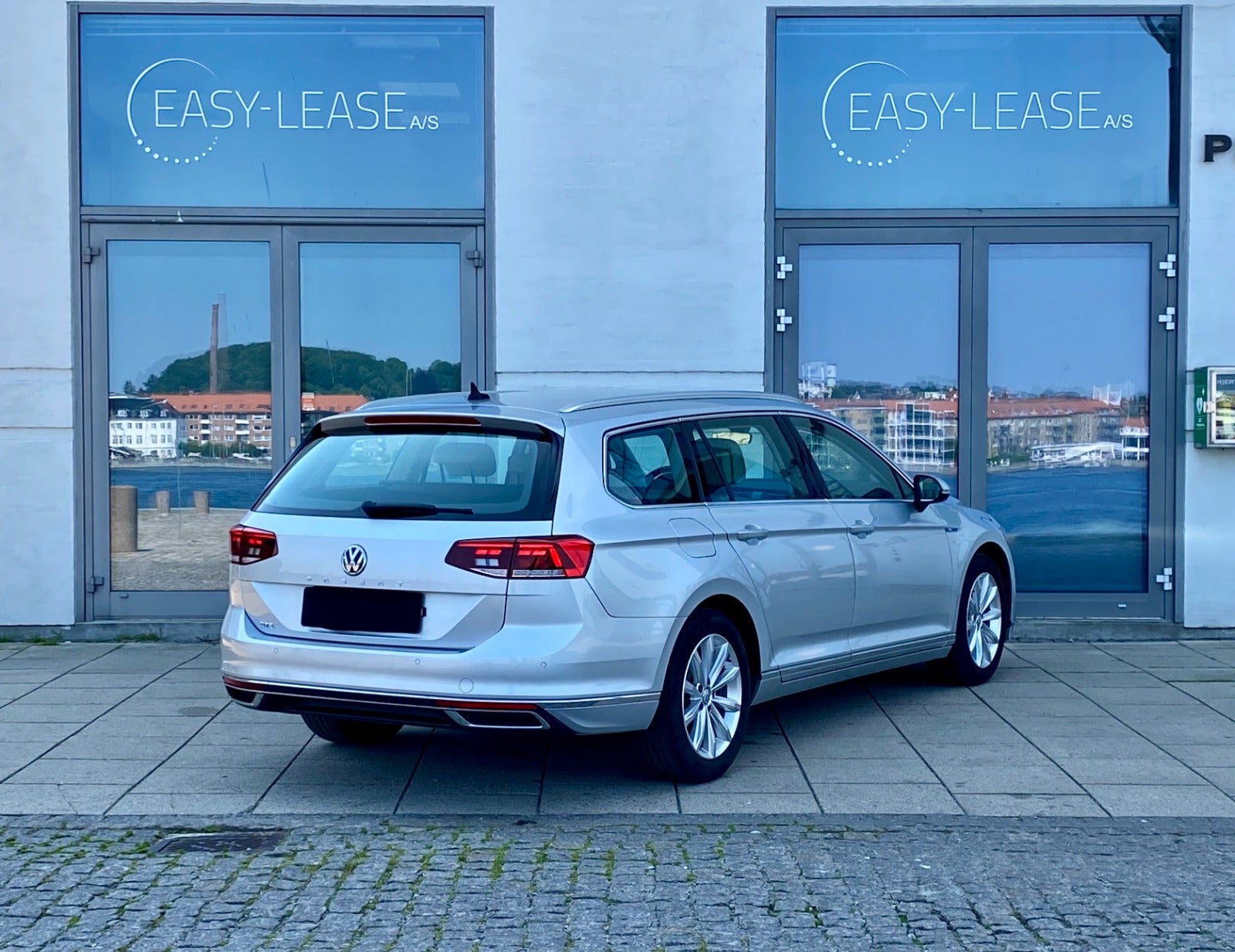 4400 | VW Passat 1,4 GTE Variant DSG