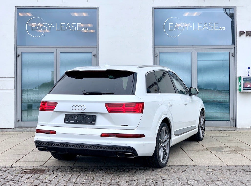 Audi Q7 3,0 TDi 272 S-line quattro Tiptr. 7prs