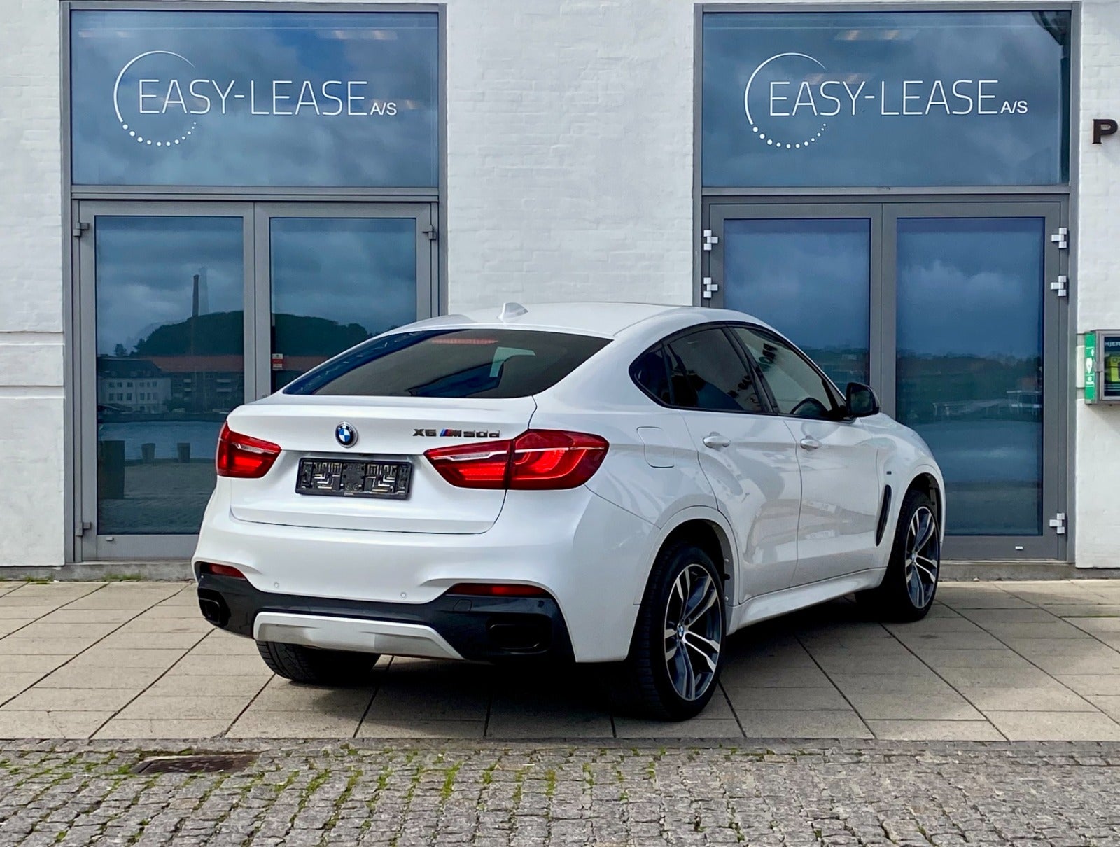 3361 | BMW X6 3,0 M50d xDrive aut.